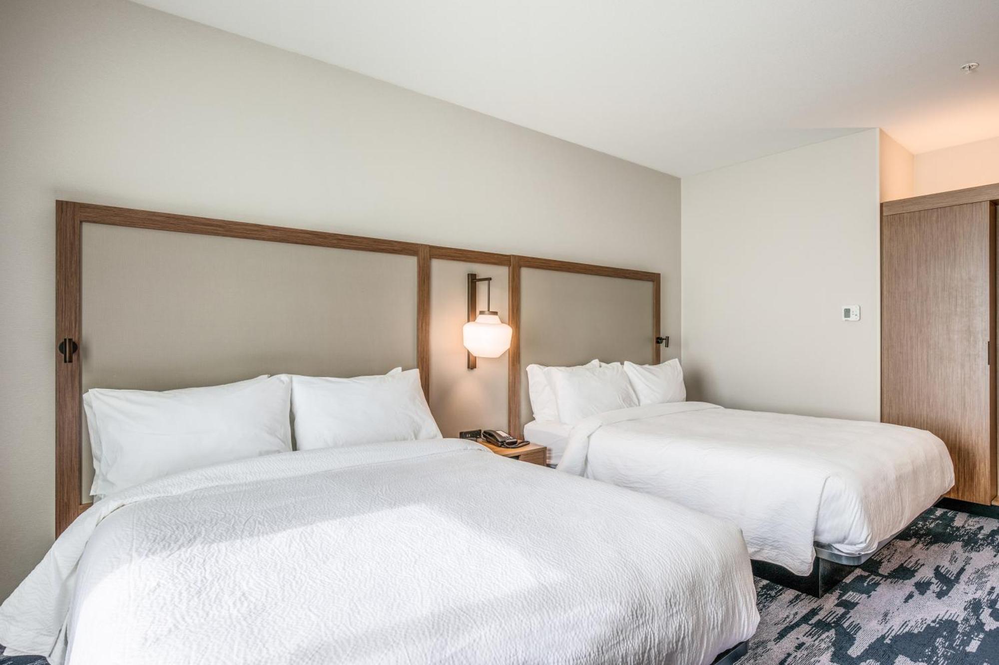 Express & By Ihg Hotel Platteville
