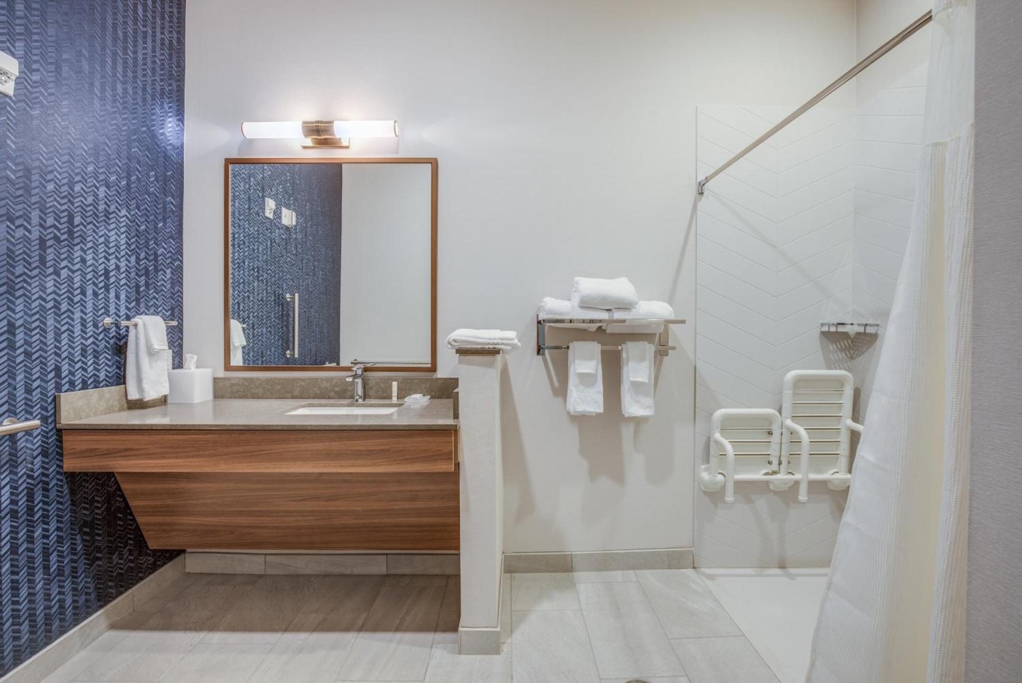 Hotel Holiday Express & By Ihg Platteville
